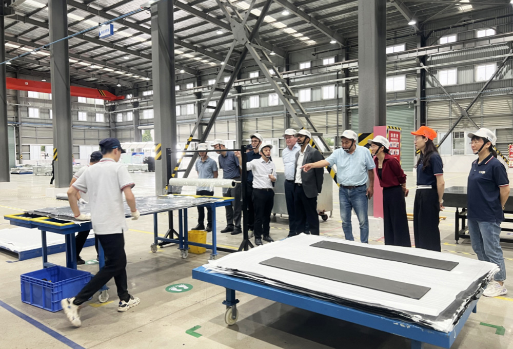 17617019789195308yoq.jpg 1.jpg