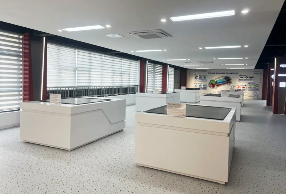 1761702117838171GX75.jpg 4.jpg